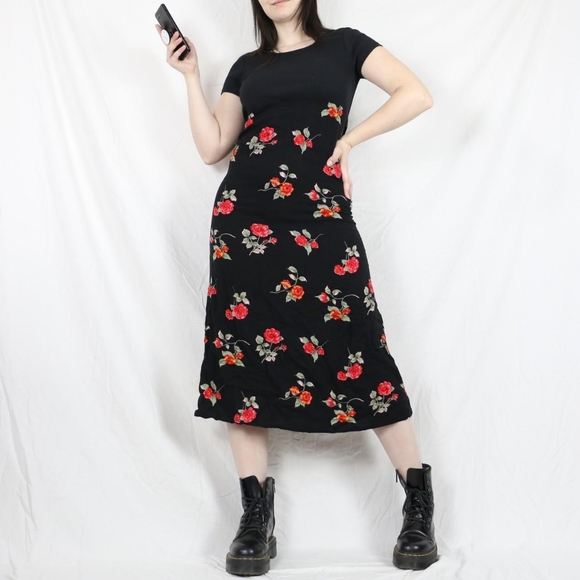 Vintage Black Red Floral Dress - Picture 1 of 5